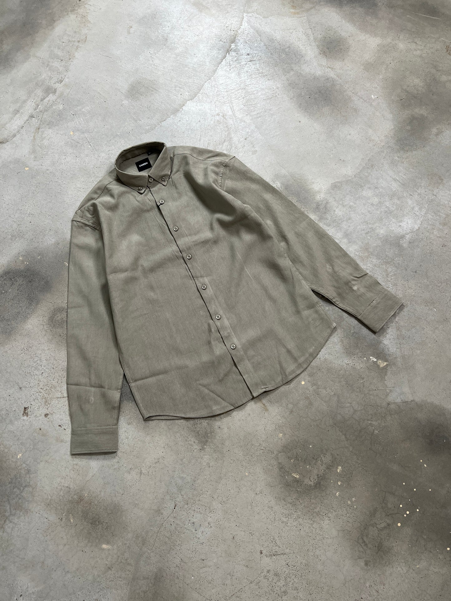 Regular fit textured shirt