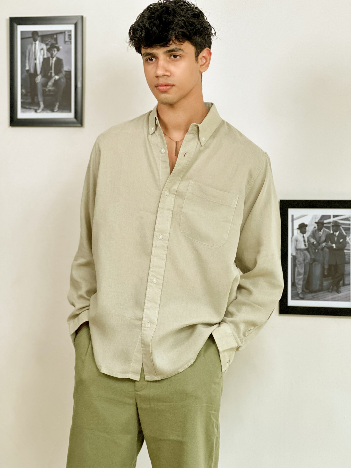 RELAXED FIT LINEN SHIRT