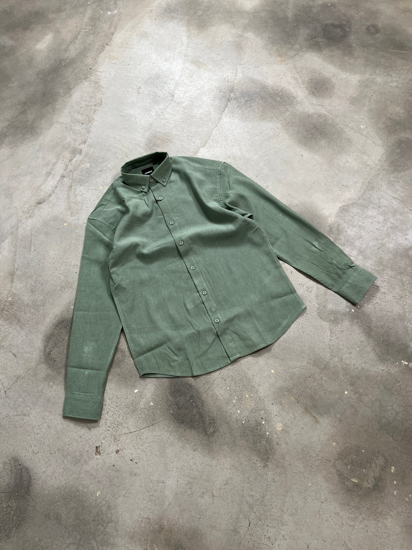 Regular fit textured shirt